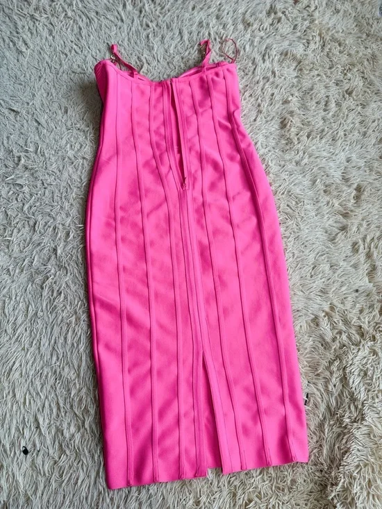Pink Bodycon Bandage Midi Dress - Picture 4 of 4